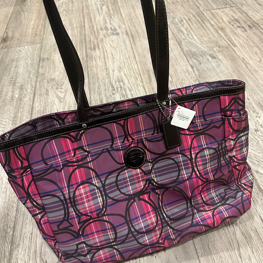 New With Tag Coach Poppy Tartan Plaid Glamour Glitter Tote Bag Purse F15464
